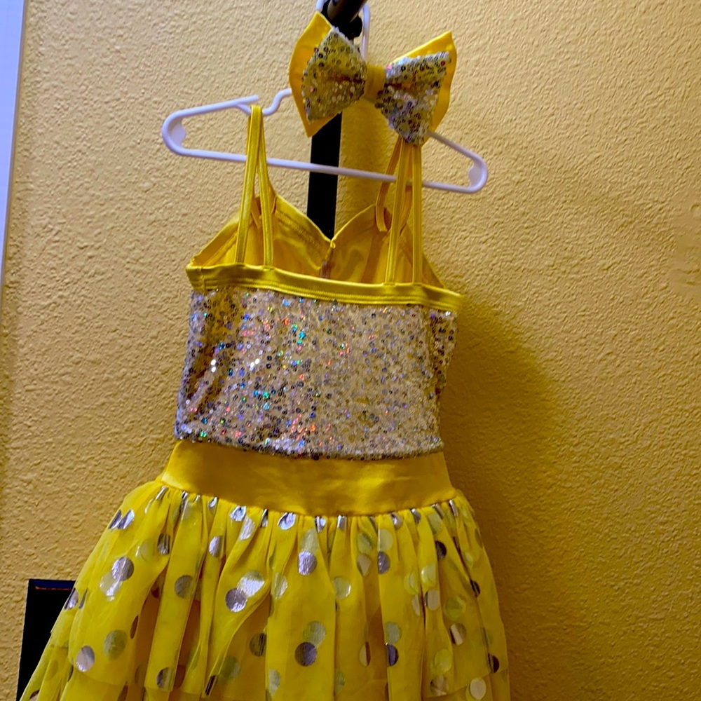 Dance costume
